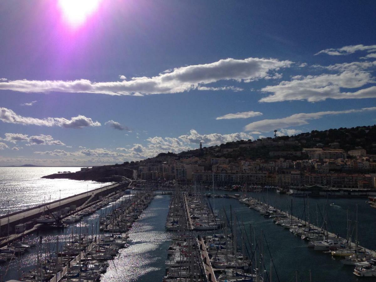 Residence Avec Piscine Et Box, Vue Sur Mer Sete Bagian luar foto